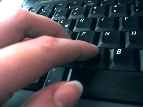 Working hard by the Italian voice article writing photo