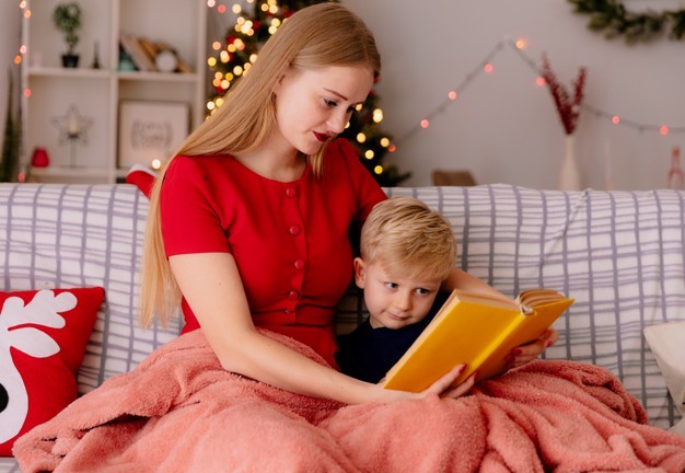 Christmas: Books For Kids (And Not Only) 