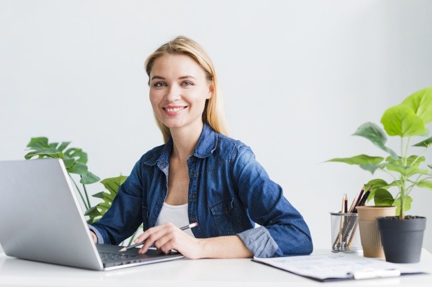 Blogging and Newbies: Blogging Mistakes to Avoid 
                                                 