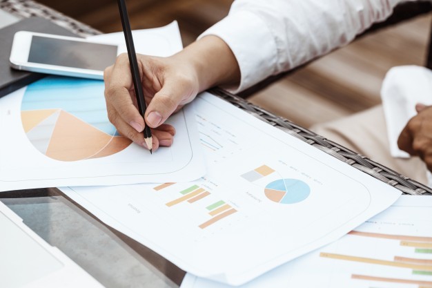 Design and Infographics: 10 Types of Infographics You Can Try 
