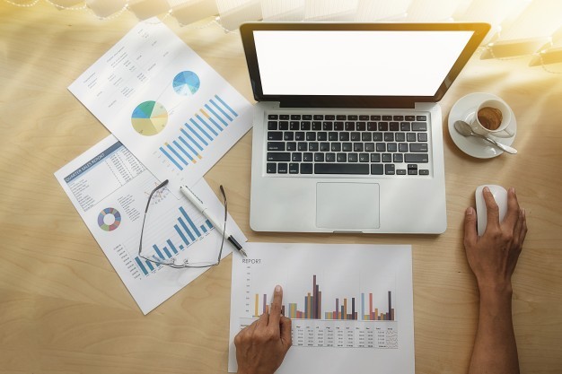 YouTube Marketing: 7 Tips and Tricks in 2023
