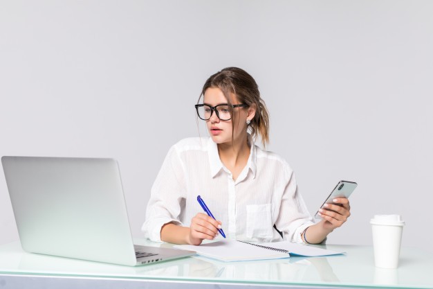 Branding: 9 Tips to Improve Brand Awareness in 2023 
