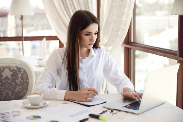 Branding: 9 Tips to Improve Brand Awareness in 2023 
