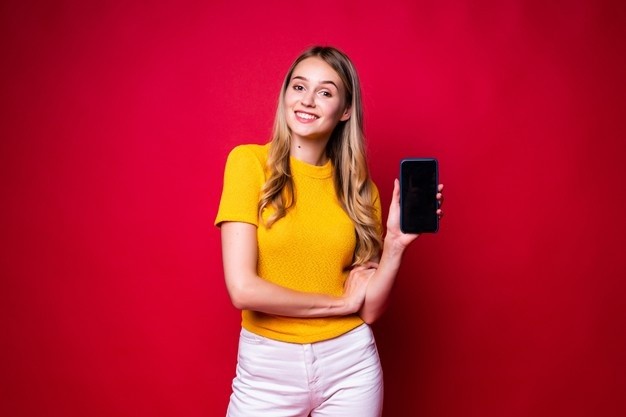 What is Lemon8? Is Lemon8 Safe?
