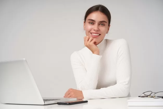 Graphic Design: 9 Tips to Improve Your Social Media Design
