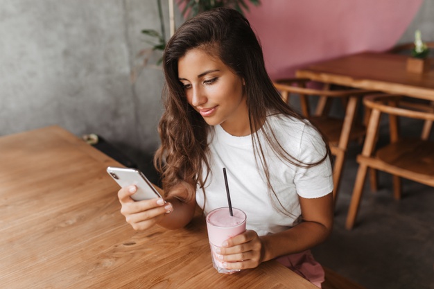 Small Business Marketing Strategy: 7 Tips and Tricks for 2024
