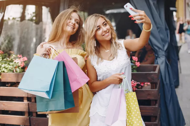 eCommerce: 10 Trends for 2024