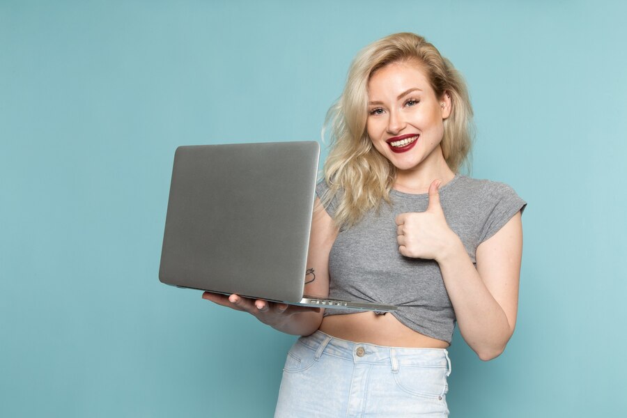 LinkedIn: 9 Tips to Boost Your Business in 2024