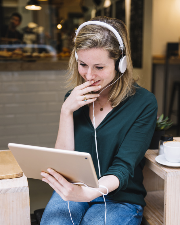 Content Creation: 5 Tips to Improve Your Strategy
