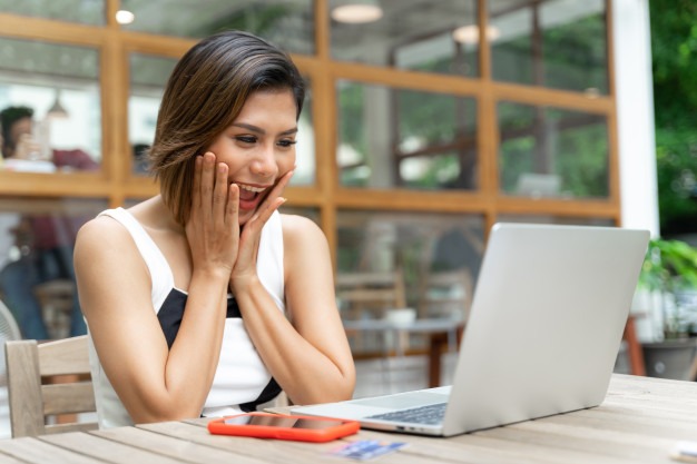 Remarketing: 8 Secrets to Boost Sales and Profits 

