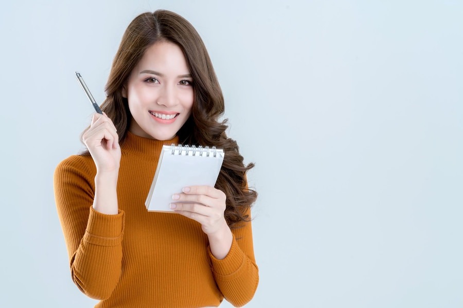 Email Psychology: 10 Tips to Boost Open Rates 
