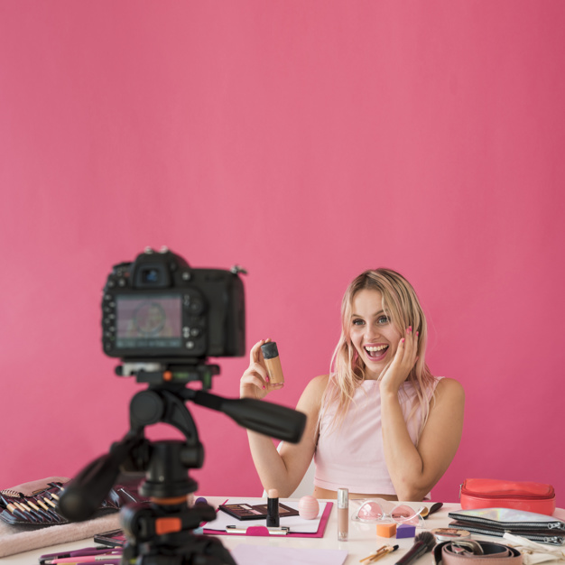 How to Make Viral Social Media Videos 
