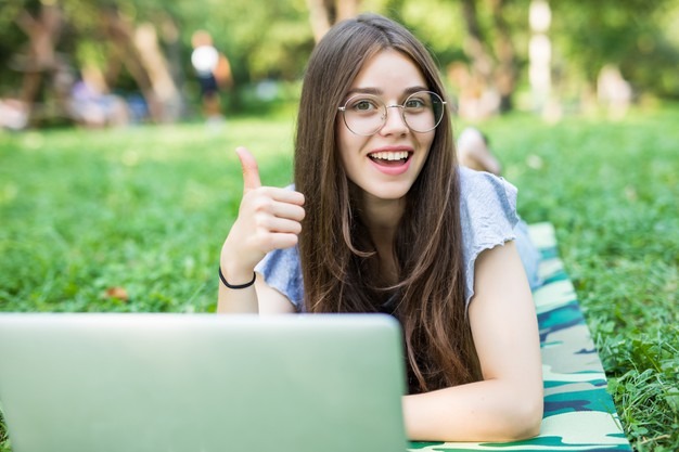 How to Get More Traffic to Your Website Without Ads