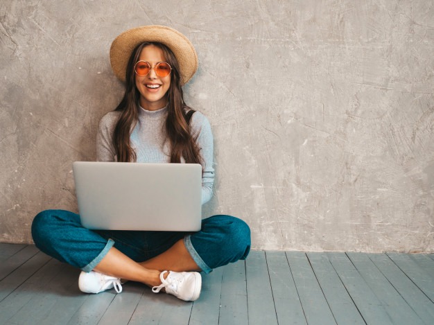 How to Build an e-Commerce Website from Scratch (Guide for Beginners)